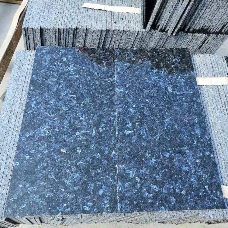 Madum tal-Art tal-Granit Blu