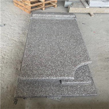 Wieqaf Granit Headstones