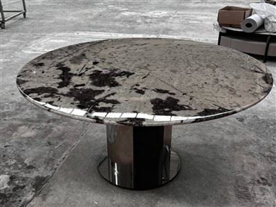 Pandora Dining Table
